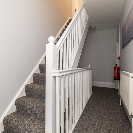 Dove Court Travel Lodge 4 - First Floor Ensuite Almondsbury Esterno foto